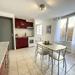 Cocon Lumineux Au Centre De Tarbes, Terrasse Privee Au Soleil, Confort Inclus Apartamento