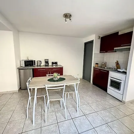 Cocon Lumineux Avec Terrasse Centre *