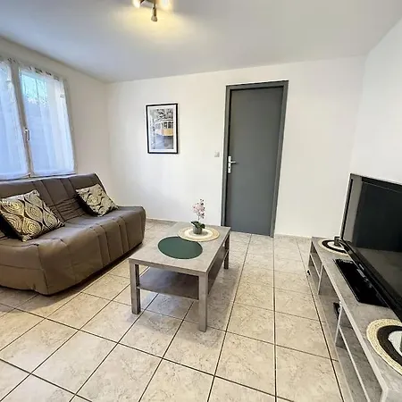 Cocon Lumineux Avec Terrasse Centre *